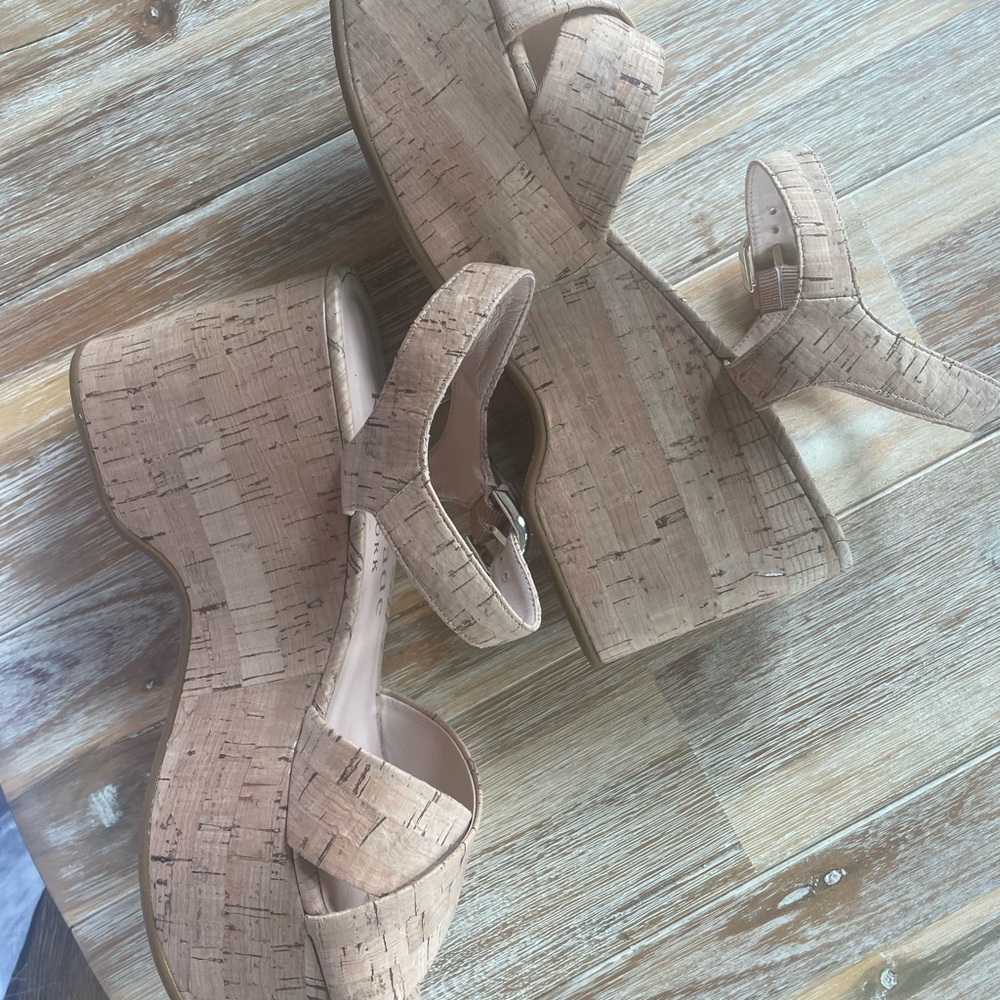 NWOT KATE SPADE cork wedges size 9 - Picture 4 of 6